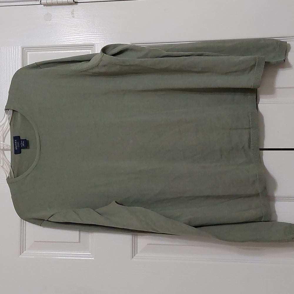 Brooks sport olive green sweater size L